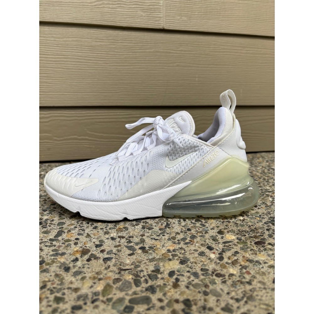 Nike Air Max 270 Triple White Mesh Lifestyle Sneakers 943345-103 Womens 7.5 / 6Y - Picture 3 of 10